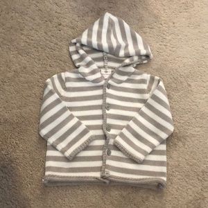 Hanna Andersson hoody sweater